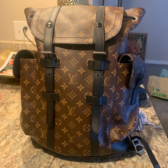 Louis Vuitton Christopher Backpack - Picture 3 of 3